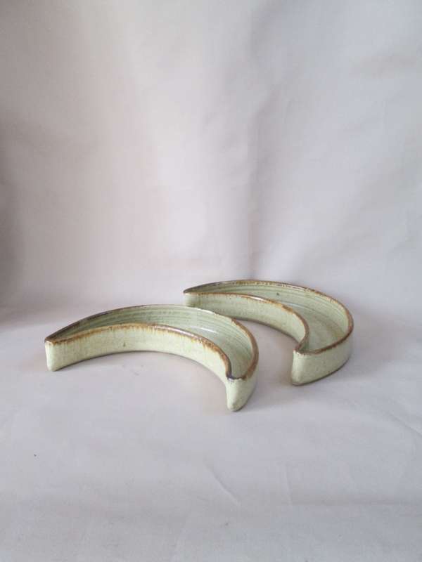 Set of 2 Moon Shape Stoneware Servers
