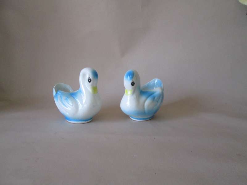 Pair of Ceramic Open Back Decor Ducks