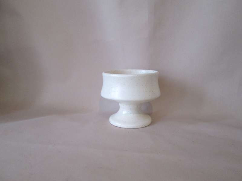 Cream Ceramic Pot Plant Holder / Vase