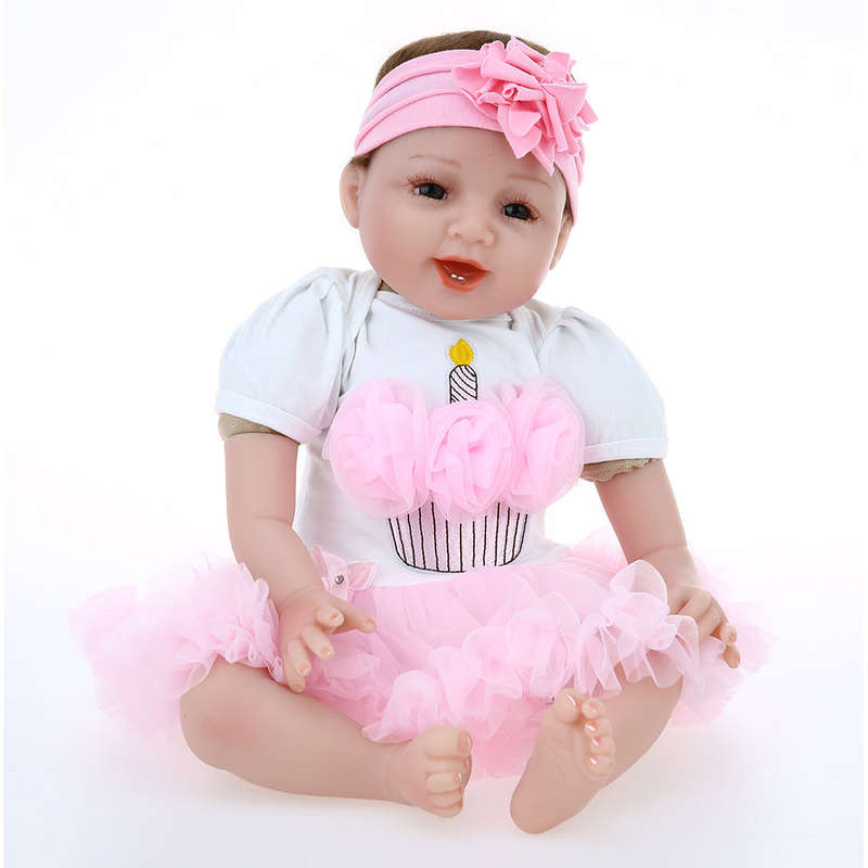 Reborn Baby Doll Girl Silicone Body Eyes Open Smiling Baby Doll With Clothes 22inch 55cm Life