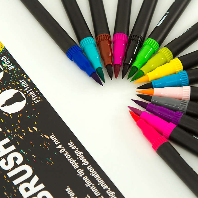 60 Colors Dual Tip Brush Pens Flexible Brush & 0.4mm Fineliner Tip Watercolor Art Markers Set