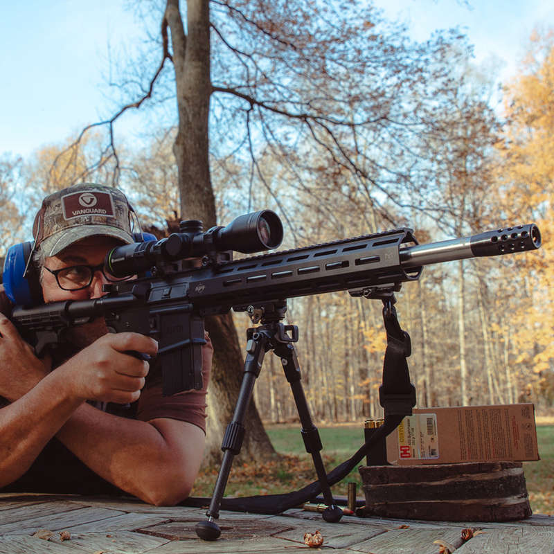 Vanguard EQUALIZER 1QSC Carbon Fiber Bipod with Picatinny Rail  Height: 20-26.5cm