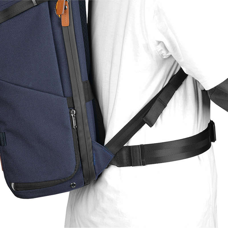 Vanguard VEO CITY B46 Large Professional Camera Backpack w/Pouch - Navy Blue