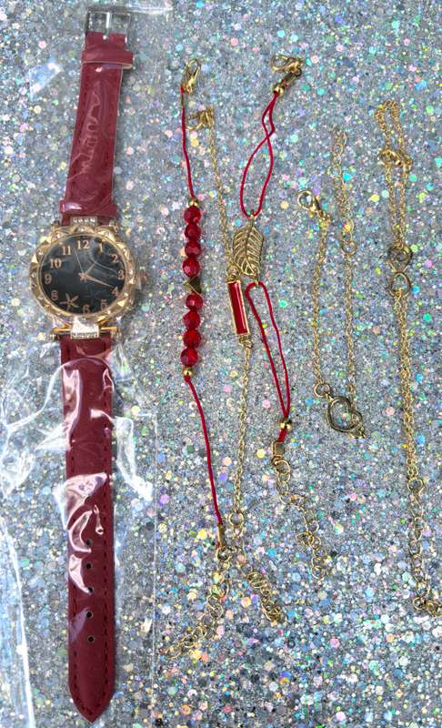 Elegant Black & Gold Watch & Jewelry Set