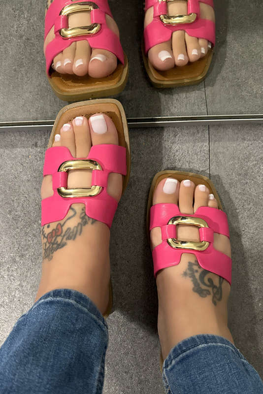 Rose Red Metal Decor Cut Out Square Toe Slippers