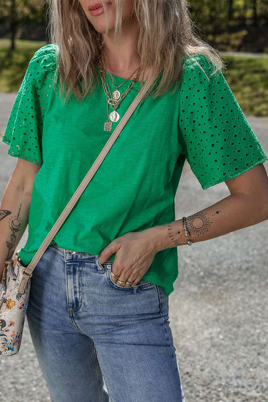Green Knitted V-Neck Casual Top with Raw Seam Detail