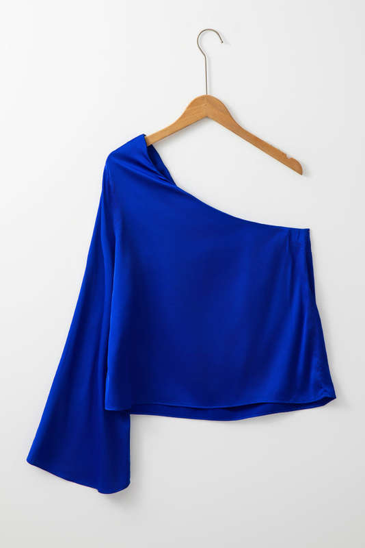 Blue V-Neck Knitted Summer Top with Exposed Seams