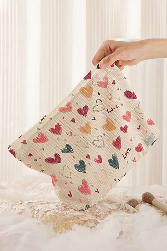 White Love Heart Print Ribbed Canvas Makeup Bag