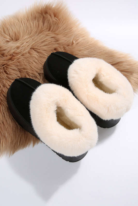 Black Plush Suede Trim Thick Sole Flat Snow Boots