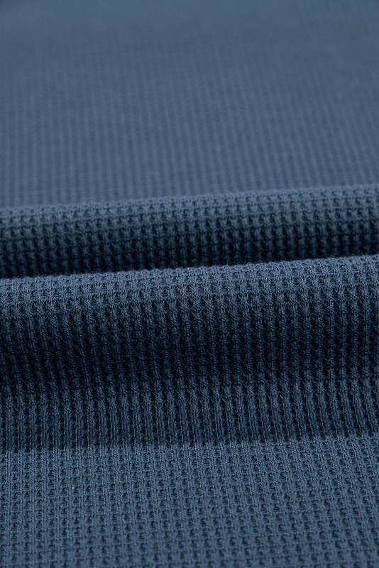 Blue Exposed Seam Half Sleeve Knitted V Neck Textured Top