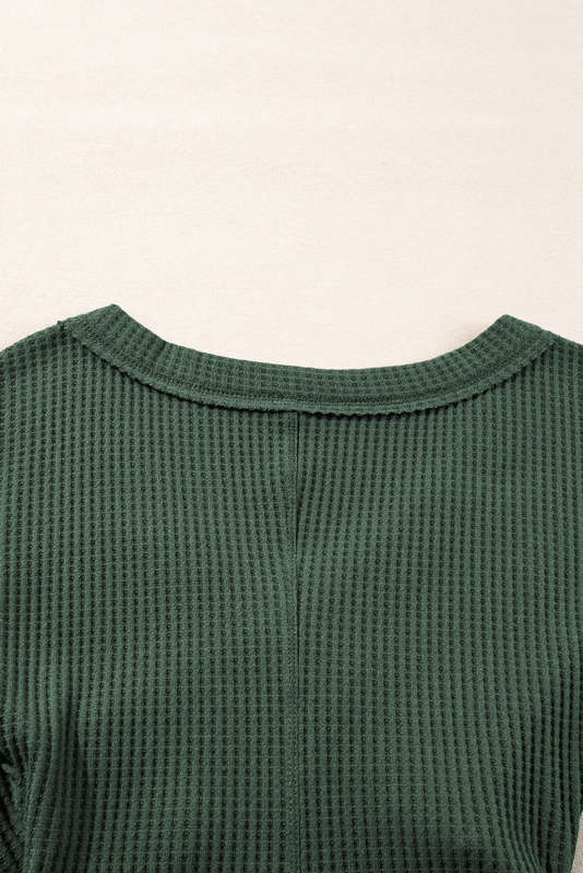Green Knitted V-Neck Casual Top with Raw Seam Detail