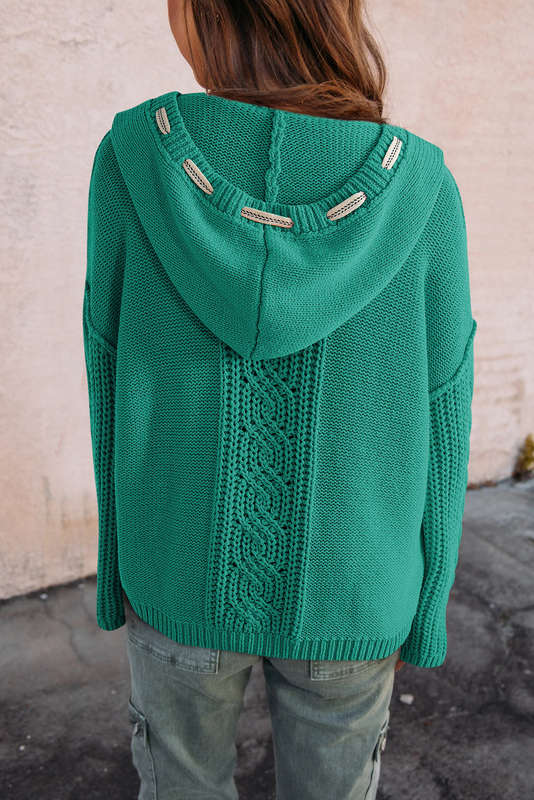 Green Knitted V-Neck Casual Top with Raw Seam Detail