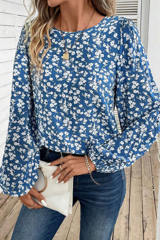 Blue V-Neck Knitted Summer Top with Exposed Seams