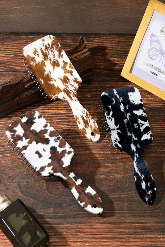 Chestnut Cow Print Long Handle Air Cushion Comb