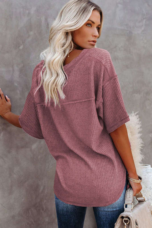 Exposed Seam Half Sleeve Knitted V Neck Textured Top