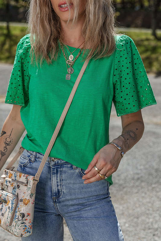 Green Knitted V-Neck Casual Top with Raw Seam Detail