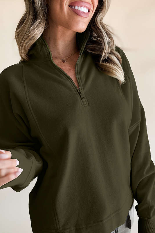 Green Knitted V-Neck Casual Top with Raw Seam Detail