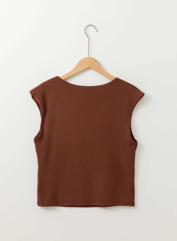 Coffee Solid Color U Neck Slim Fit Tank Top