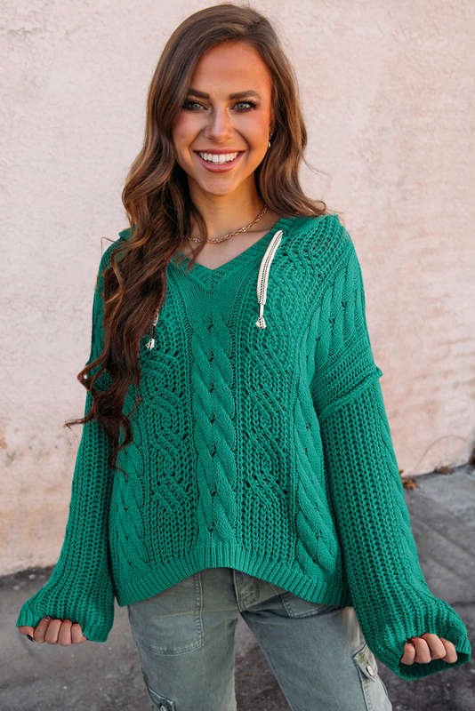 Green Knitted V-Neck Casual Top with Raw Seam Detail