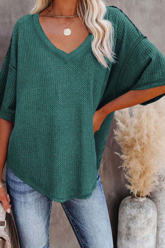 Green Exposed Seam Half Sleeve Knitted V Neck Textured Top