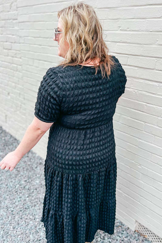 Black Plus Size Textured Tiered Short Sleeve Maxi Dress