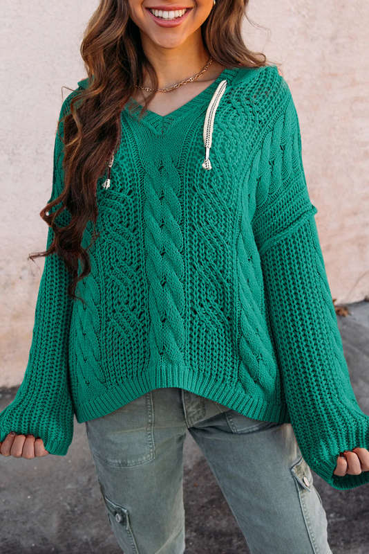 Green Knitted V-Neck Casual Top with Raw Seam Detail