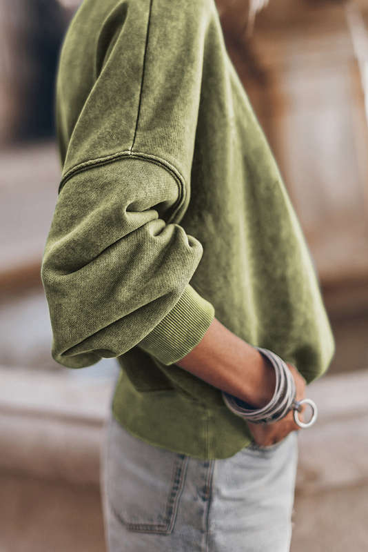 Green Knitted V-Neck Casual Top with Raw Seam Detail