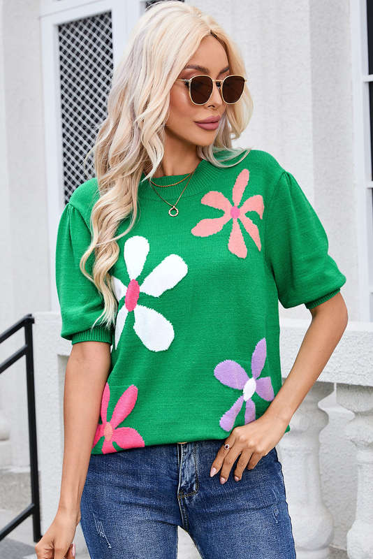 Green Knitted V-Neck Casual Top with Raw Seam Detail
