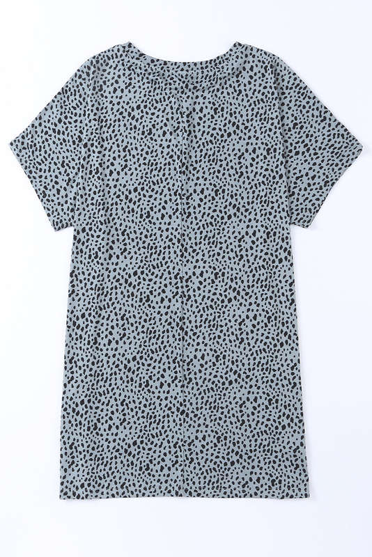 Gray Leopard Print Side Pockets Tunic Top