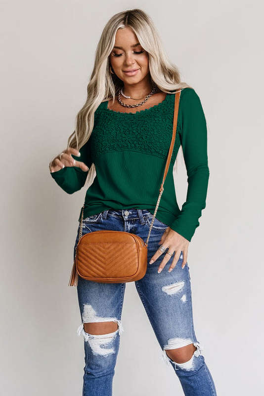 Green Knitted V-Neck Casual Top with Raw Seam Detail