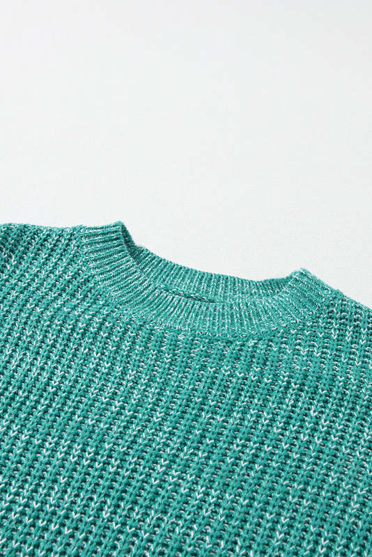 Green Knitted V-Neck Casual Top with Raw Seam Detail