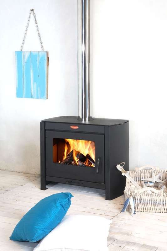 JetMaster Adhara Slow Combustion Stove Free-Standing/Built-In Fireplace