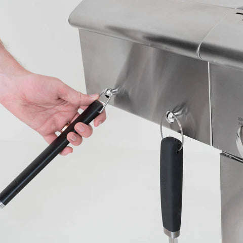 Megamaster Apex Series 4 Burner Evolution Patio Gas Braai | FSBG0087
