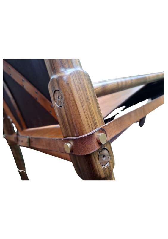 Old Crow Impi-campaign chair