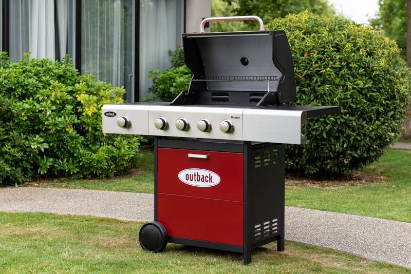 Outback Meteor 4 Burner Gas - FREE Rotisserie & Cover with Vents