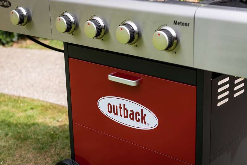 Outback Meteor 4 Burner Gas - FREE Rotisserie & Cover with Vents
