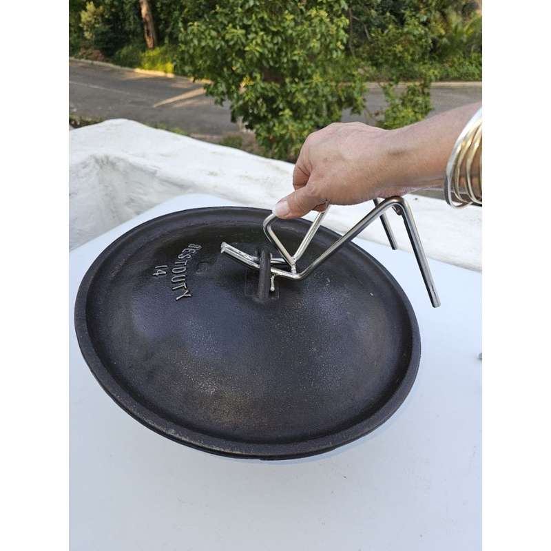 Potjie Lid Lift and Stand | L6174