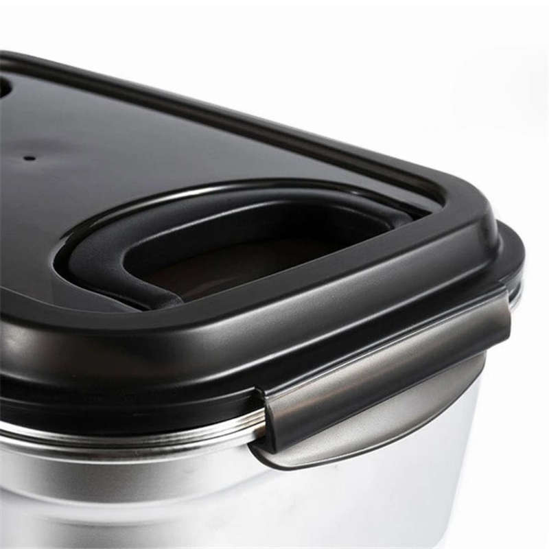 Versatile Food Storage Stainless-Steel Braai Bak - Durable lid included. - Various sizes