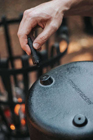 Megamaster No. 3 Cast Iron Pro Potjie