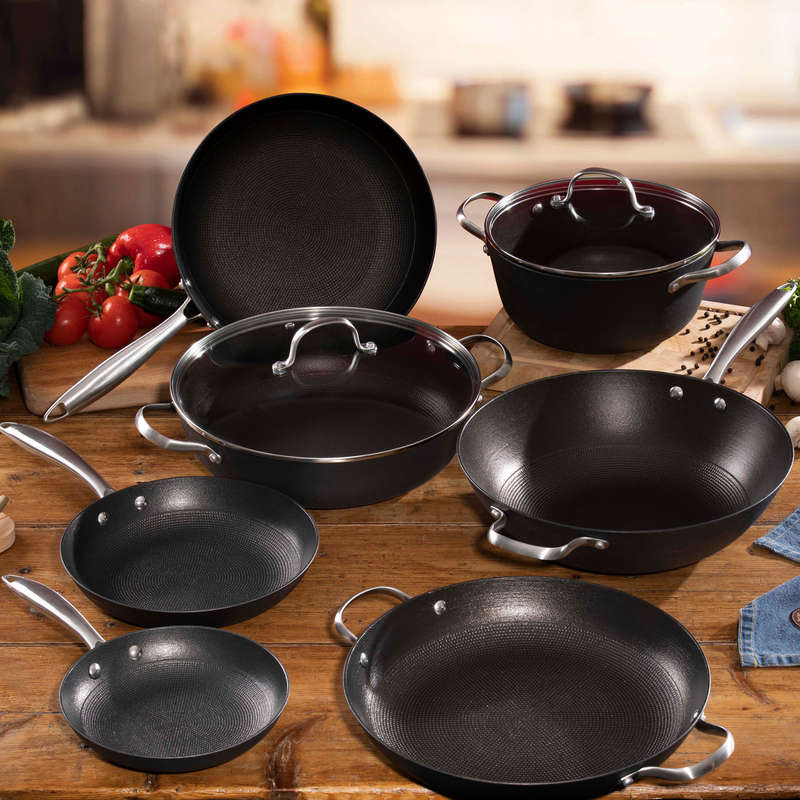 Hairy Bikers Lightweight Cast Iron Shallow 30 cm Casserole Dish
