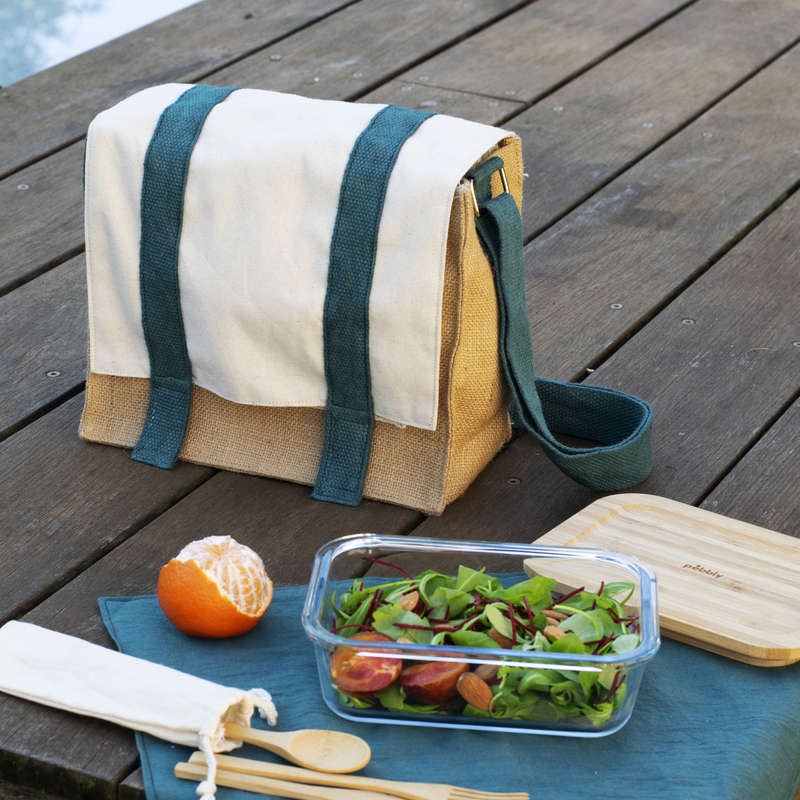 Pebbly Shoulder Bag with Placemat