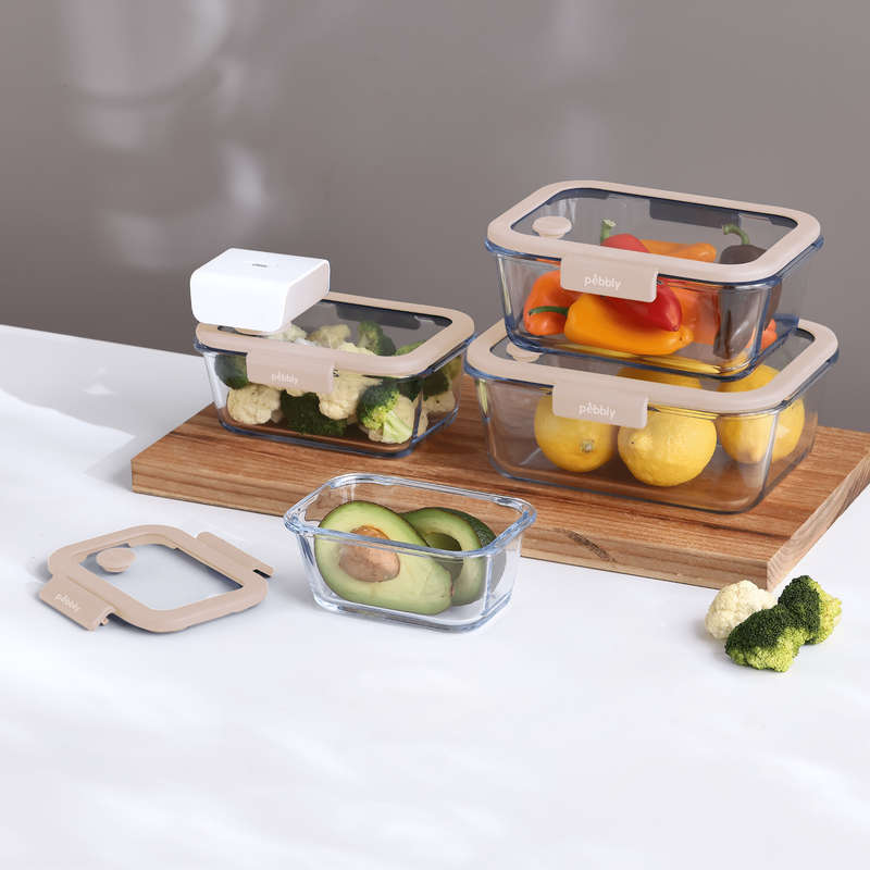 Pebbly 5 Piece Set: 4 Rectangular Glass Storage Boxes & Air Vacuum Pump