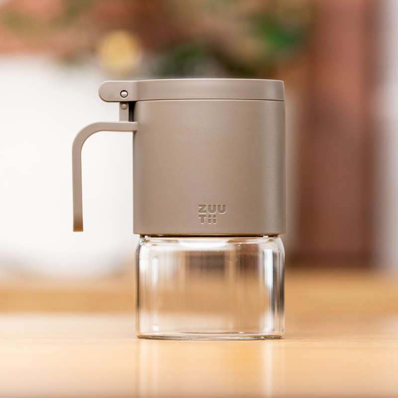 Zuutii Spice Container