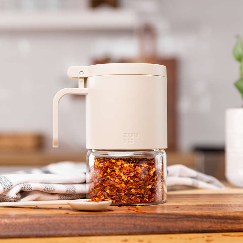 Zuutii Spice Container