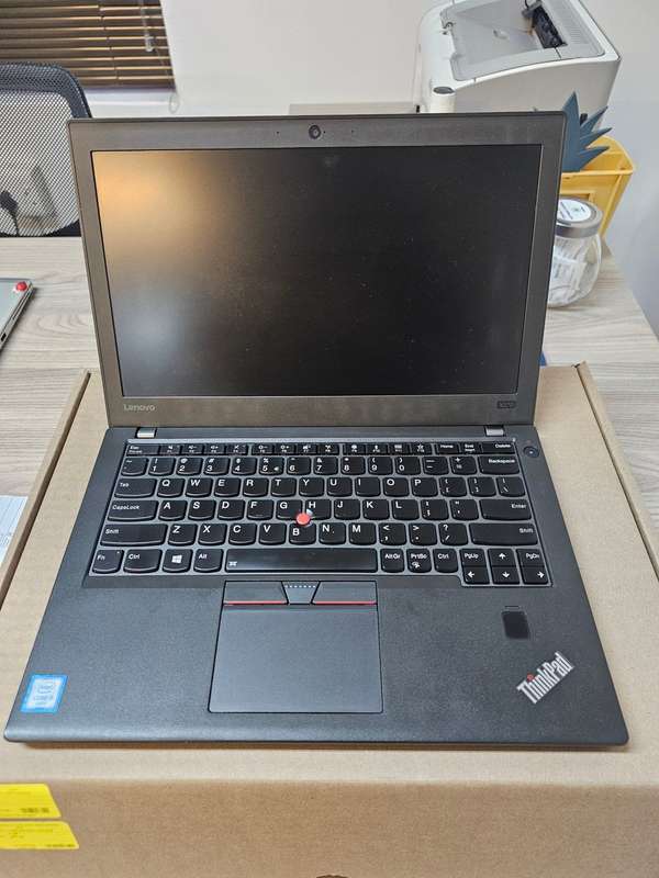 LENOVO THINKPAD X270 - I5 6200U - 8GB DDR4 - 256GB SSD - WINDOWS 10 PRO 64 BIT - REFURBISHED 12.5...