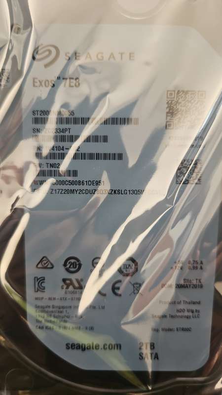 New (ESD Sealed not original box) Seagate Exos 7E8 ST2000NM0055 - 3.5" 2TB SATA ENTERPRISE HARD D...