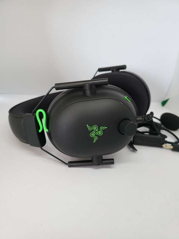 Gaming Headset RAZER-BLACKSHARK V2 - Demo Limited period Special!