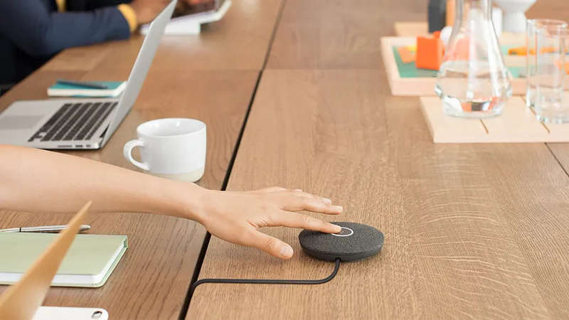 Logitech Rally Mic Graphite Pod Hub Mount