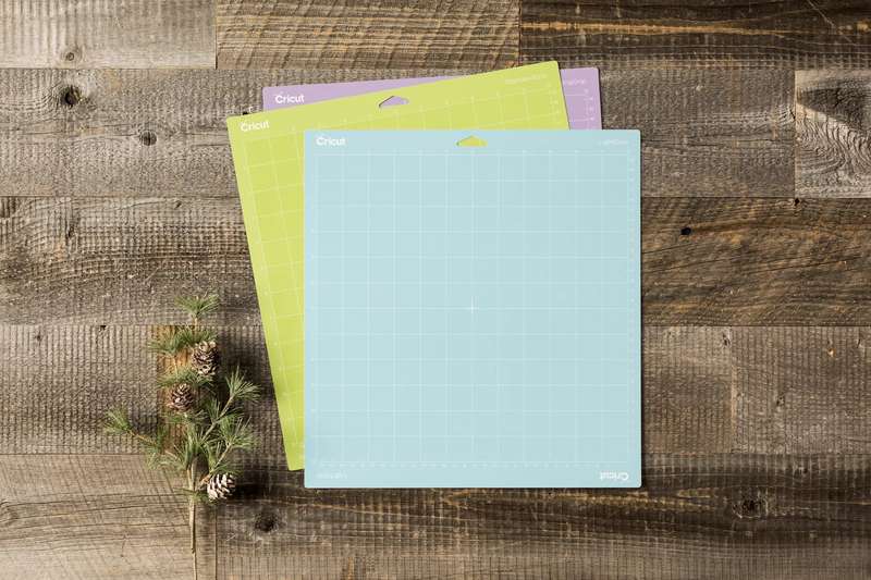 2003546; Cricut Explore/Maker LightGrip-Standard-StrongGrip Machine Mat (30x30cm) 3-pack