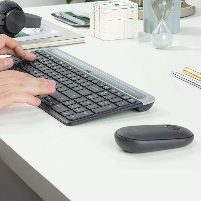 Logitech Wireless Keyboard and Mouse Combo MK470 (GRAPHITE) 2-Year Limited Hardware warranty